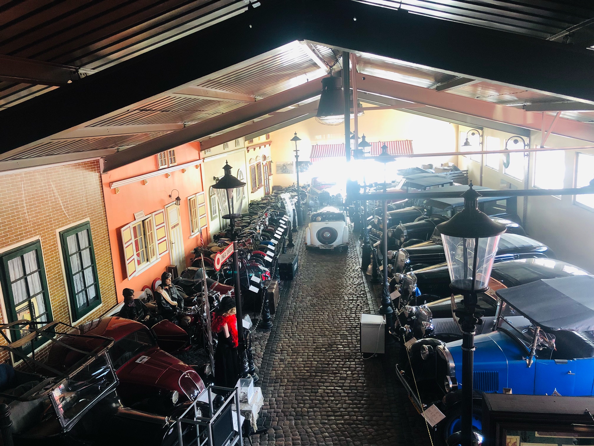 Gdyńskie Muzeum Motoryzacji - Więcej